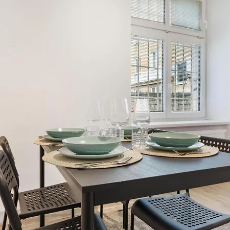 Center - Modern & Stylish Appartamento *