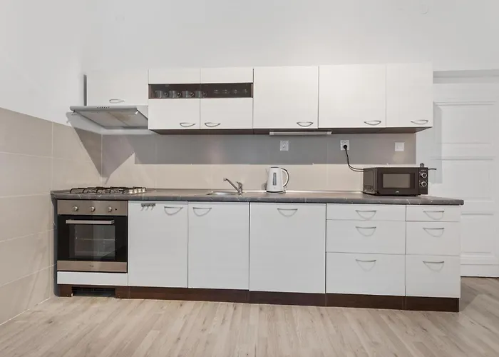 Apartment Center - Modern & Stylish