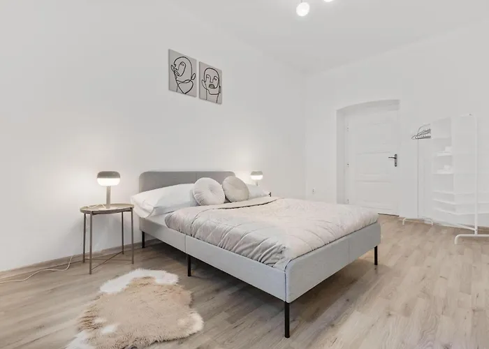 Apartman Center - Modern & Stylish *