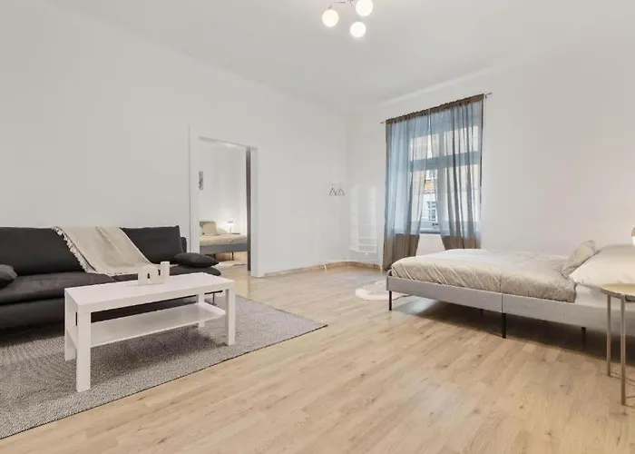 Center - Modern & Stylish Apartman